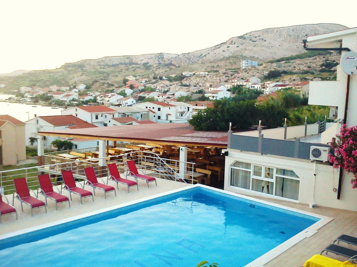Bed and Breakfast Kuca Pecine Metajna Exterior foto