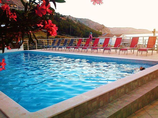 Bed and Breakfast Kuca Pecine Metajna Exterior foto