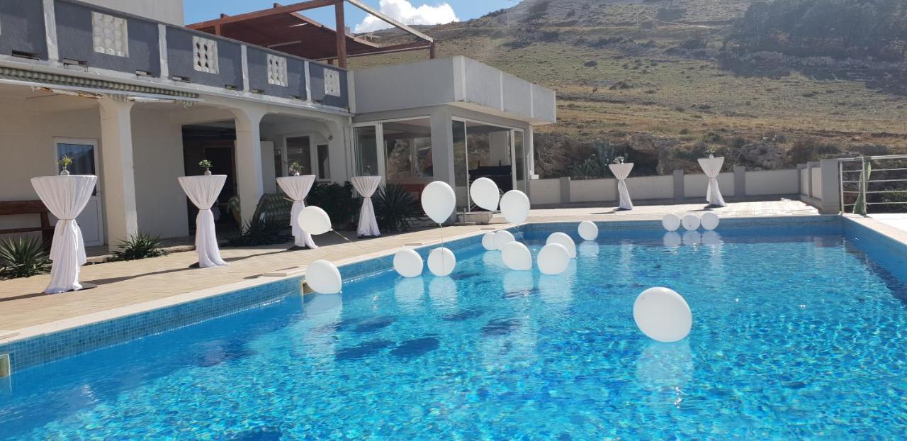 Bed and Breakfast Kuca Pecine Metajna Exterior foto